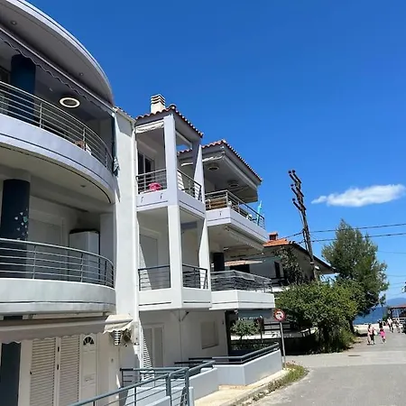 Cute Apartment 20M From Beach Nea Poteidaia Exterior photo